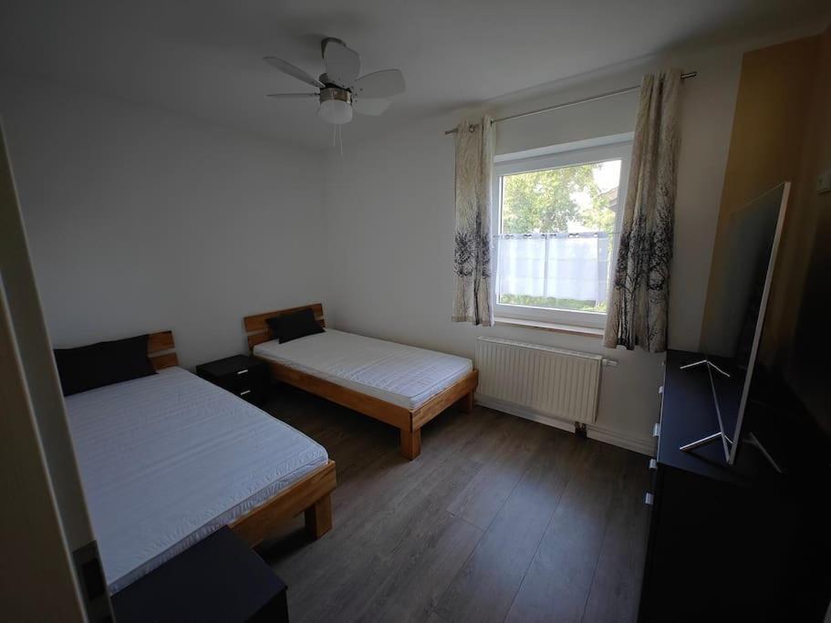 Apartment Kaufering Luaran gambar